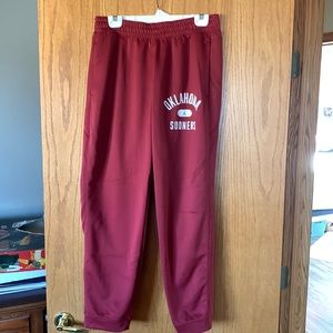 Jordan Oklahoma Sooners joggers.  Men’s Large.